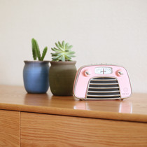  Portable mini aux plug-in Bluetooth wireless retro punk fm radio Home desktop small speaker Audio