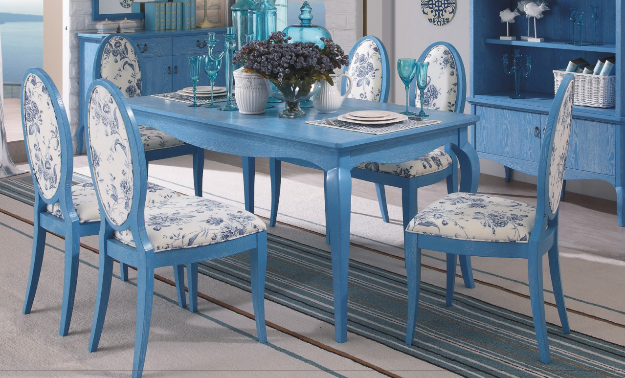 синие обеденные стулья в интерьере. обеденный стол синий. стол обеденный синий. стол раздвижной манхэттен-1. стол обеденный синий.