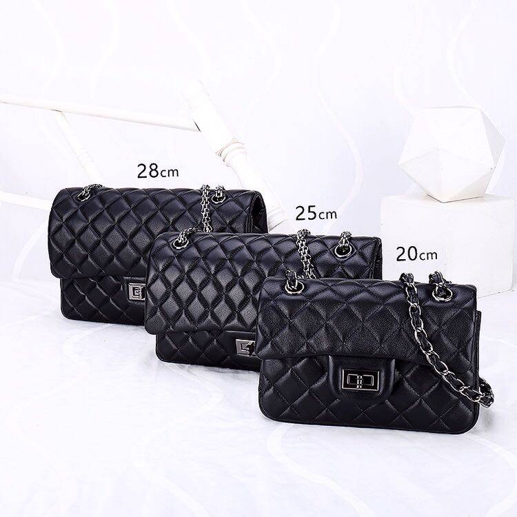 The classic skin bag of all sheep female bag 2020 single shoulder diamond fashion trend leather fragrance bag