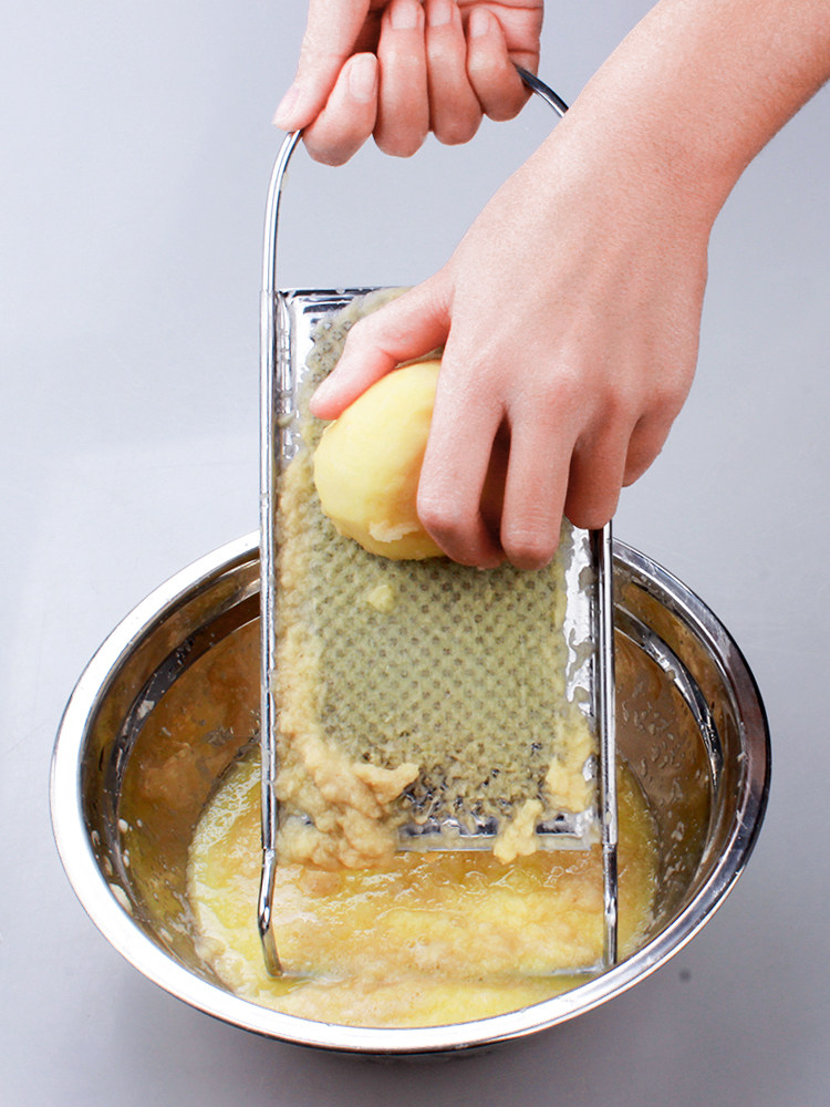 Stainless steel mud grinder Mashed potatoes Potato scrubbing tool Grinding ginger garlic lotus root mud multi-function mud grinding plate artifact