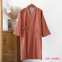 Женский модель-красный бриллиант