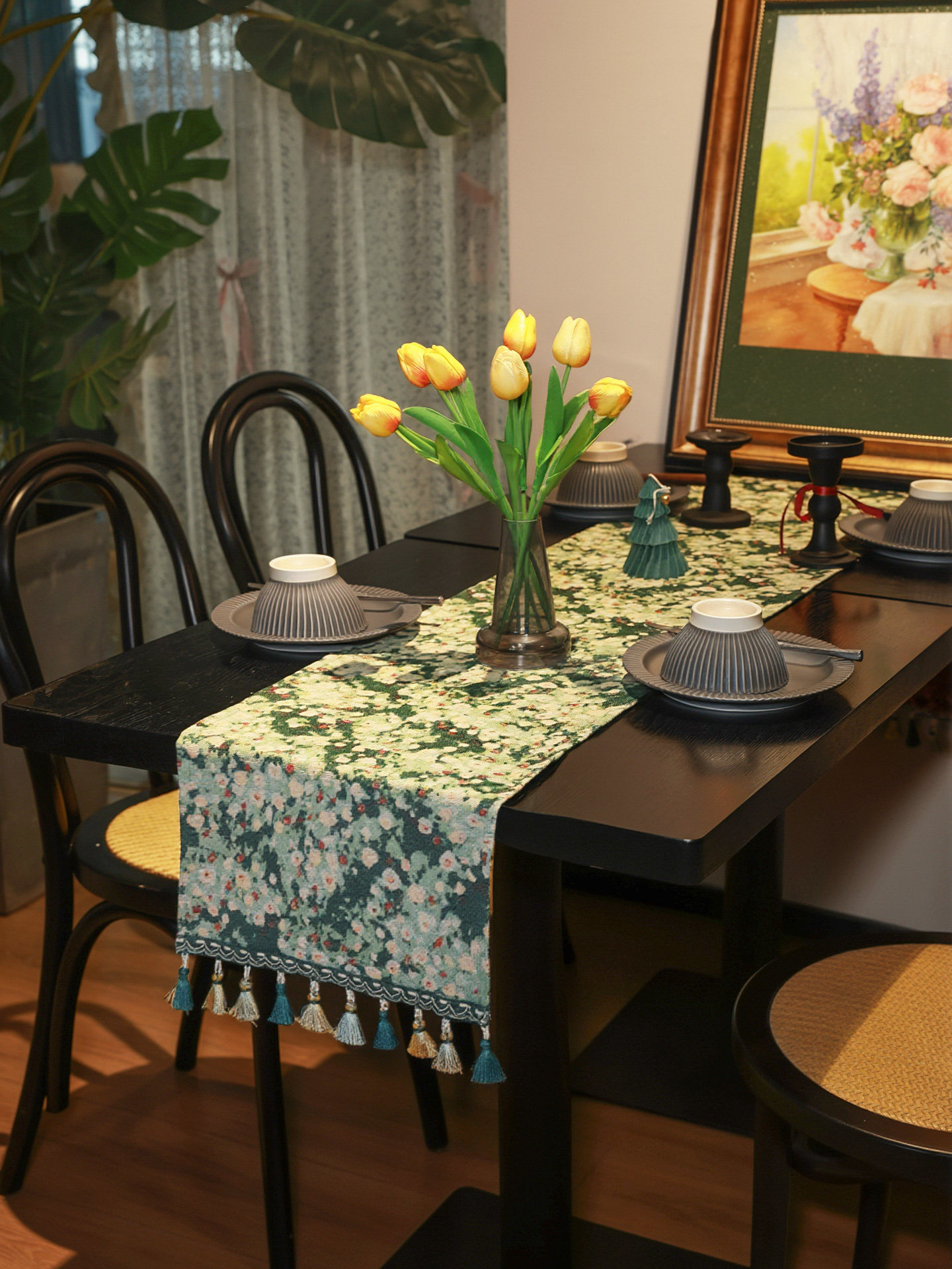 Green Floral French Country Table Runner