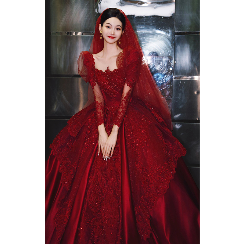 Red French Wedding 2023 New Bridal Advanced Smart Dragon Tail Small Palace Garden Wind 2024 Autumn and Winter Main Tale Red French Wedding 2023 New Bridal Advanced Smart Dragon Tail Small Palace Garden Wind 2024 Autumn and Winter Main Tale
