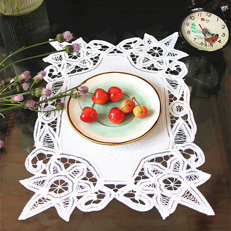 Eurostyle Pure Cotton Artisanal Thyme Table Mat White Cloth Art Dining Mat Traditional Embroidered Tea Tray Cushion Hollowed-out Decorative Cushion