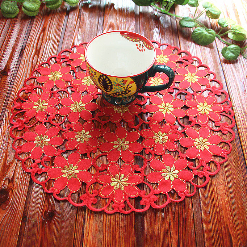 European-style Jedmaster embroidered tablemat wedding festival red cup cup tea mat cushion cushion Christmas dinner mat decoration