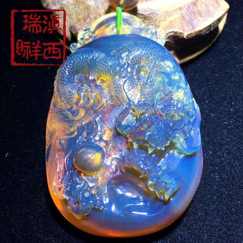 Yunnan Xiruxiang Natural A Cargo Myanmar Amber Boutique Gold Brown Large Dragon Card Pendant Necklace Honey Wax Belt Certificate