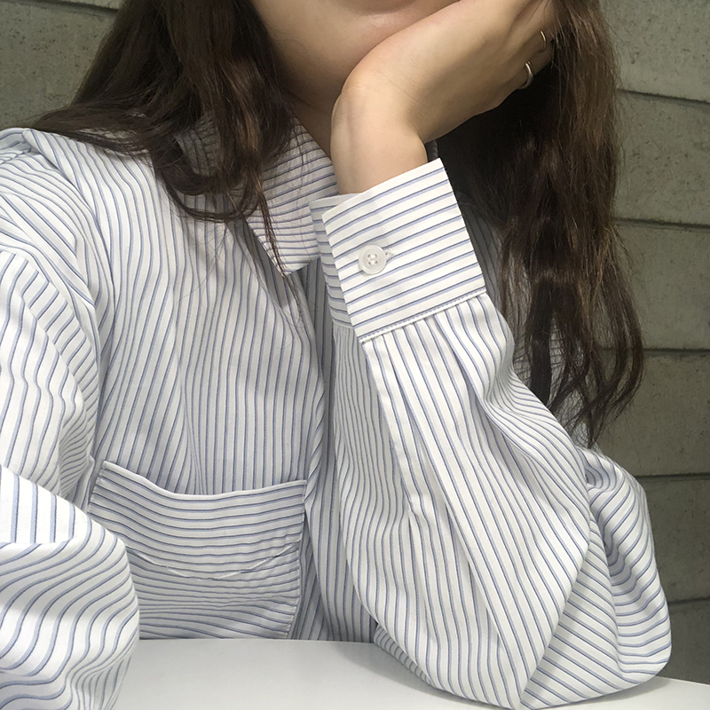 Lonslan Spring/Summer 2021 Homemade Simple Pinstripe Pockets Long Sleeve Girls' Shirts Stacked Shirts