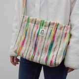 Вместительная и большая небольшая дизайнерская радужная сумка через плечо, подходит для студента