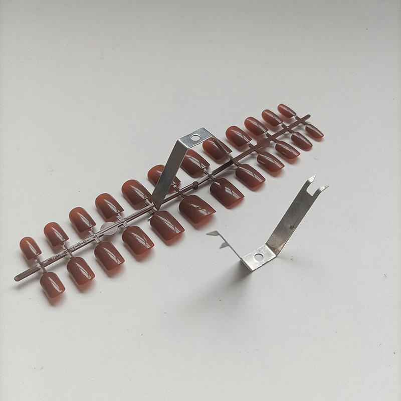 Spray Painting Electroplating Nail Cover Clamp Nail Piece Clip Spring Piece Manicure Fixture Spray Painting Tool Hanger 303 Spray Painting Electroplating Nail Cover Clamp Nail Piece Clip Spring Piece Manicure Fixture Spray Painting Tool Hanger 303