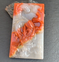 Natural Jade Huanglong Yusheng twelve Xiao Long brand pendant pendant chicken red blood red old material men and women send certificate