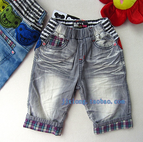 (29 9 yuan clear cabin) black and white bear BWC3550 male girl girl denim medium pants summer child clothing 110-140 yards