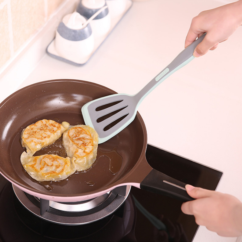 Day Style Food Grade Silicone Pan Spade No dip pan Special spade High temperature resistant kitchen Home Cooking fried Vegetable Nylon Shovel