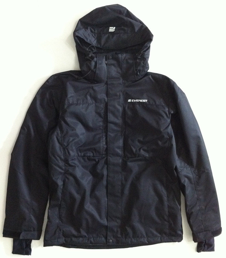 Эверест одежда. Сэнди питтман альпинистка. Экипировка для восхождения на эверест. Парка эверест мужская зимняя. Everest одежда мужская.