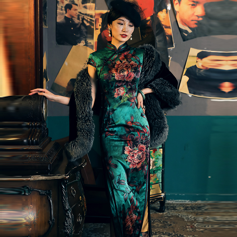 Fourth Miss Old Shanghai Vintage Silk Long Cheongsam Performance Costume High-End Elegant Silk Dress