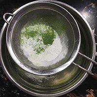 抹茶奶黄冰皮月饼超美味哦