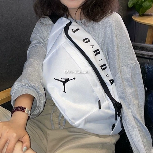 JORDAN Jordan Feiren Printing Classic Bighate Prightiness Beads Sacks Crossbody Pack DN2664-100-010