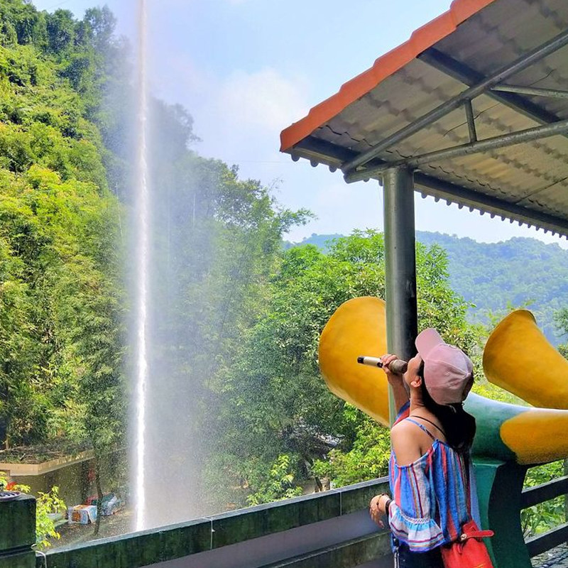 Shouting fountain full set of equipment Shouting fountain Net red amusement equipment music horn speaker decompression voice-activated scenic area facilities