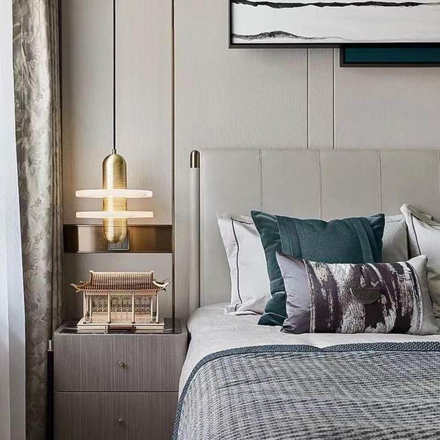 Nordic Modern Creative Simple and Unique Living Room Cafe Exhibition Hall Corridor Bedroom Entrance Marble Chandelier