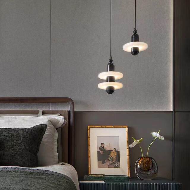 Nordic Modern Creative Simple and Unique Living Room Cafe Exhibition Hall Corridor Bedroom Entrance Marble Chandelier