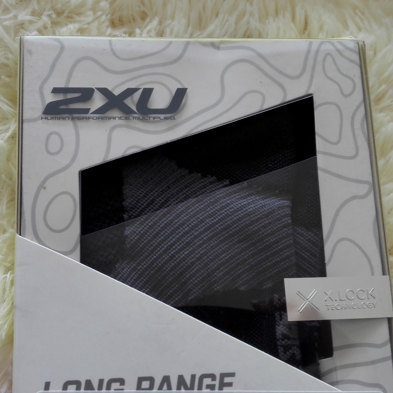 2Xu Long Range Vectr Professional Running Sports Socks for Men and Women, Short Tube Marathon Socks, Sweat-Wicking and Quick-Drying