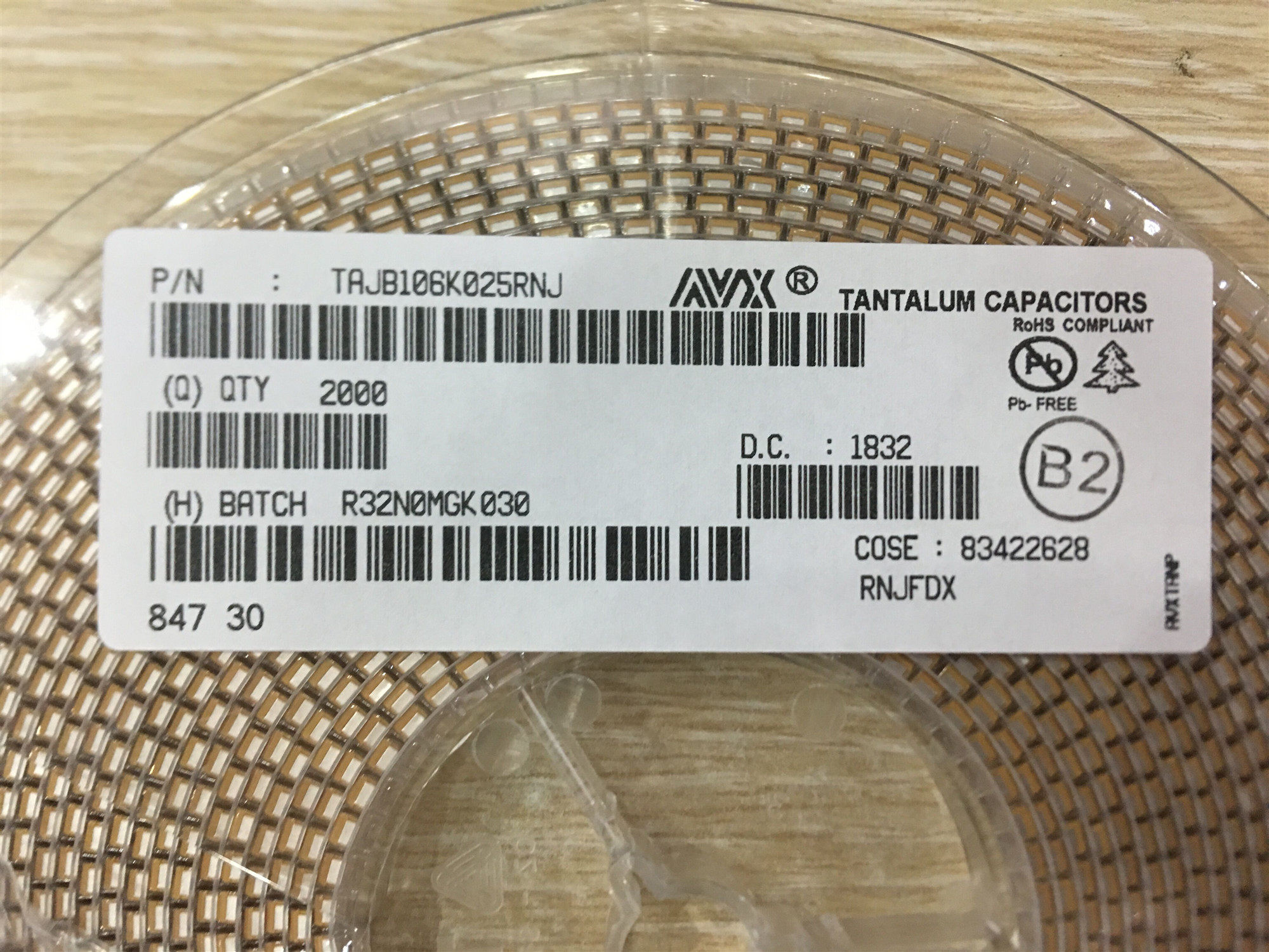 TAJB106M035RNJ 35V 10UF 3528 1210 Type B 106V Yellow 10uf 35v