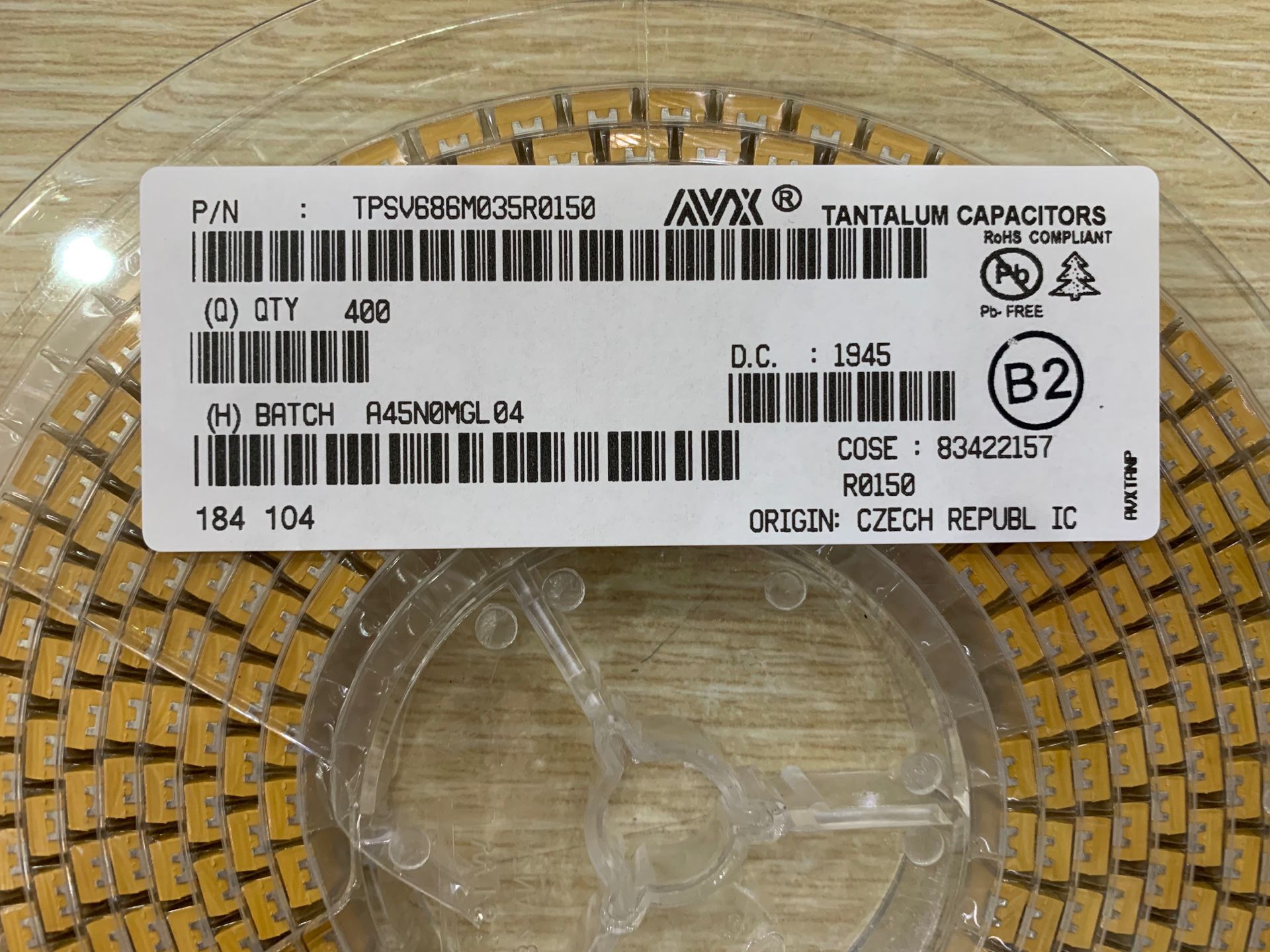 Tantalum capacitive AVX 68UF 16V 3528 Type 3528 1210 686C 10%
