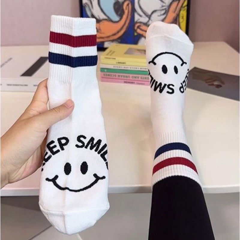 Dongdaemun Double Stripe Smiley Face Socks, Popular Unisex Pure Cotton Black and White Mid-Calf Socks Paired with Shark Pants, Sports Socks Dongdaemun Double Stripe Smiley Face Socks, Popular Unisex Pure Cotton Black and White Mid-Calf Socks Paired with Shark Pants, Sports Socks