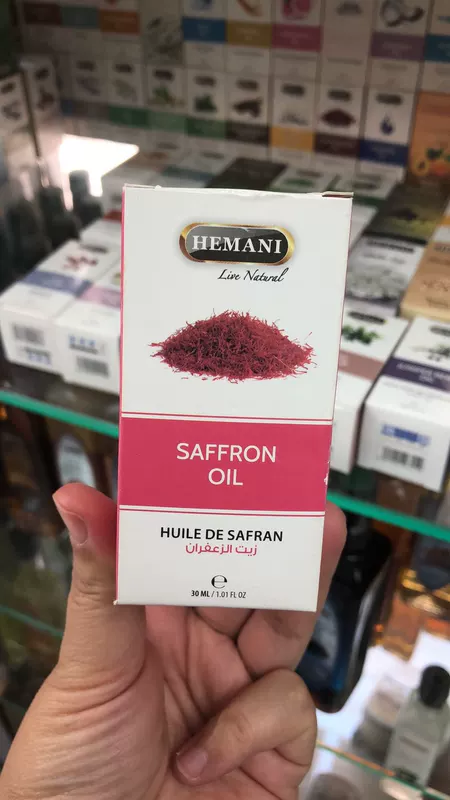 Chủ cửa hàng Dubai đích thực mua tinh dầu nghệ HEMani 30 ml - Tinh dầu điều trị tinh dầu oải hương