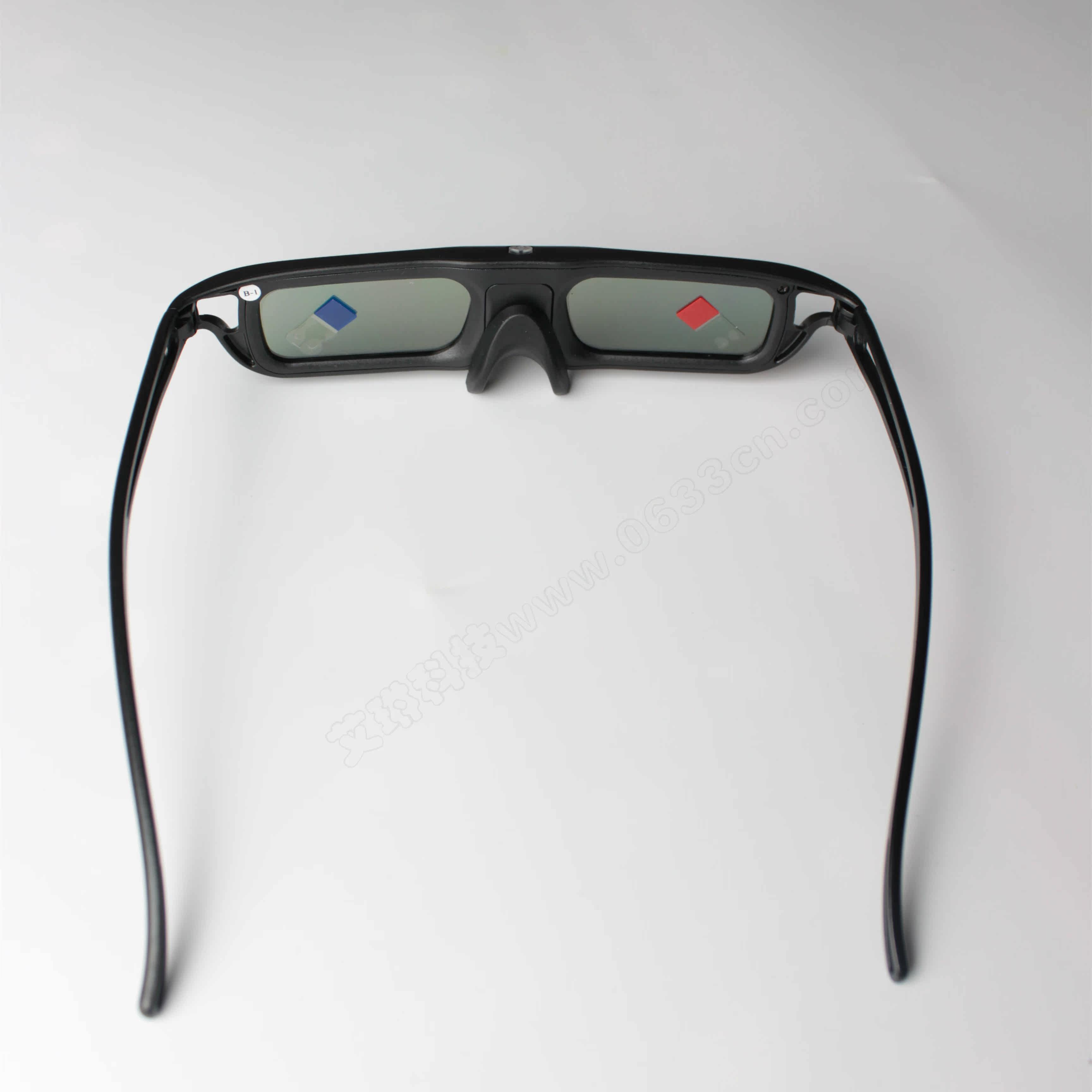 Lunettes VR ou 3D - Ref 1235032 Image 7