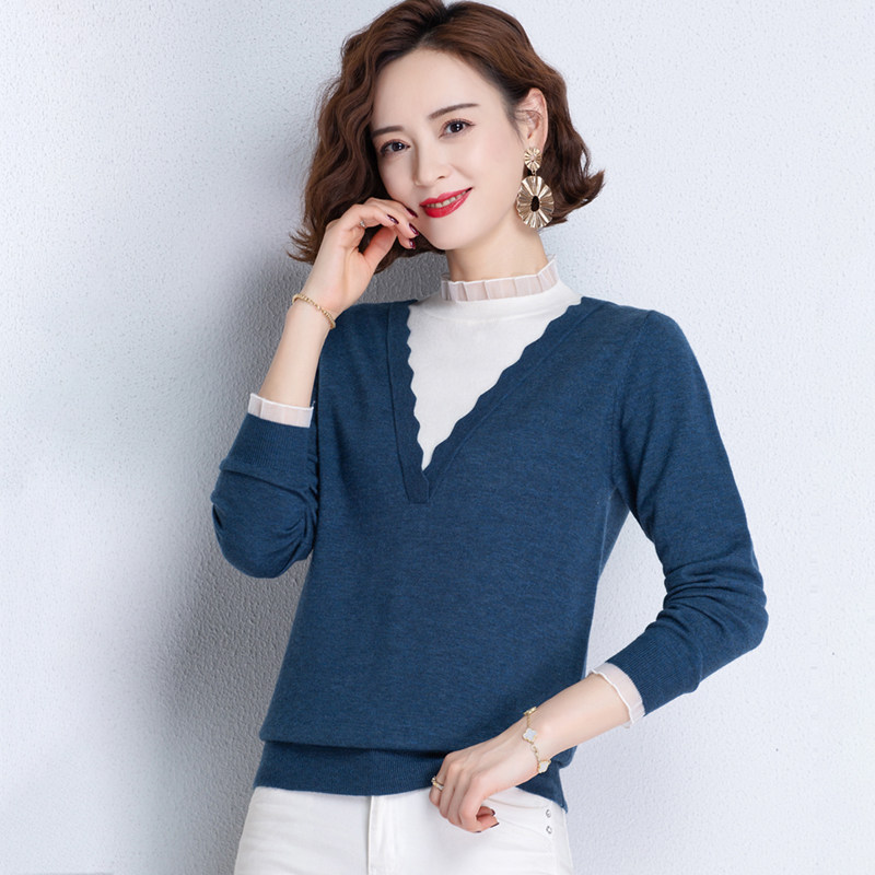 Preferred goat sweatshirt spring new fake two pieces of spelling short sweater women's Korean version 100 hitch knit bottom blouse
