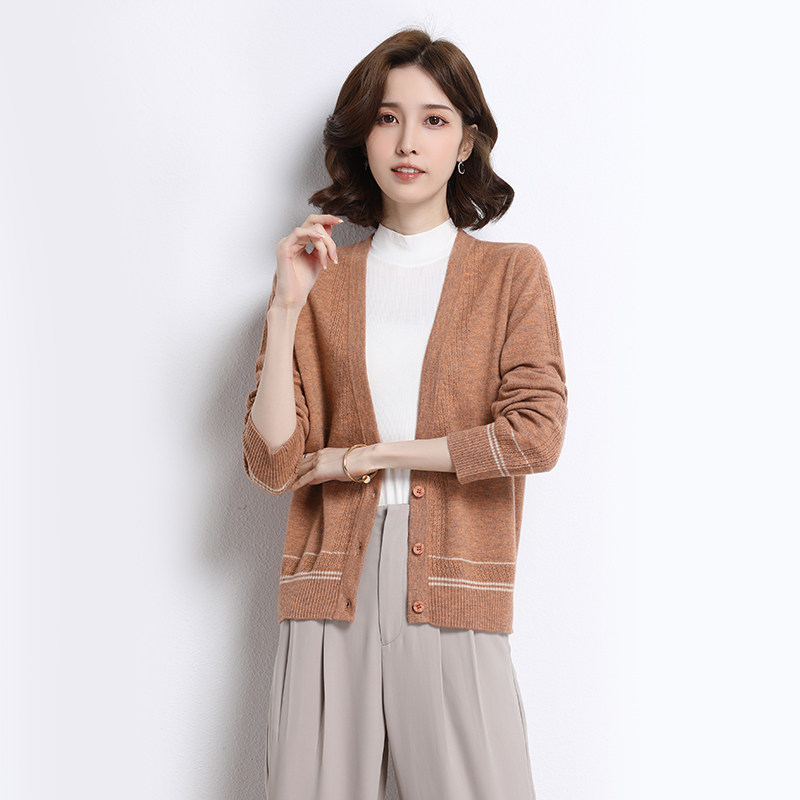 100% pure wool cardigan women's thin outer shawl jacket 2021 spring new knit sweater women trendy all-match