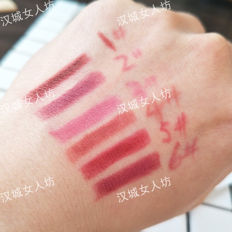 [Mua hai tặng một] Bút kẻ môi chống thấm nước và mồ hôi Ai Lai bền lâu không đánh dấu mờ môi son môi bút chì son bút chì 3ce	
