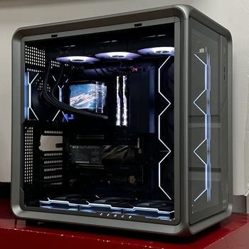 Shanghai Assembled Computer Store 265K Desktop 5070Ti Assembled Computer Amd9700X Complete Machine 5080 Gaming Console