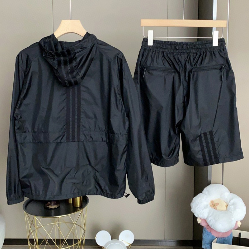 Pierre Cardin High-End Solid Color Sportswear Set for Men, Hooded Sun Protection Windbreaker with Shorts, Stylish and Lightweight Set