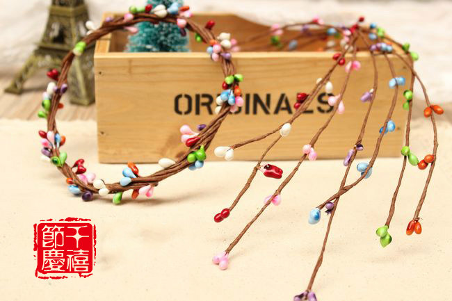 Simulation flower small berry vine DIY wedding garden shop window vine ring illustration decoration photography
