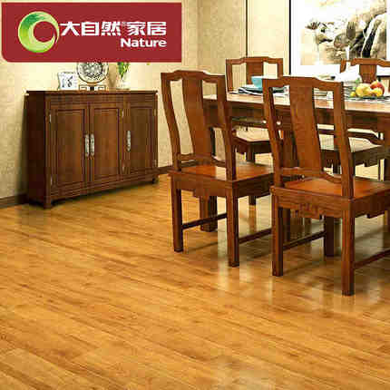 ����װ����Ȼ����ǿ�����ϵذ�11mmľ�ذ��Ų���Ӱ��ǳ�������