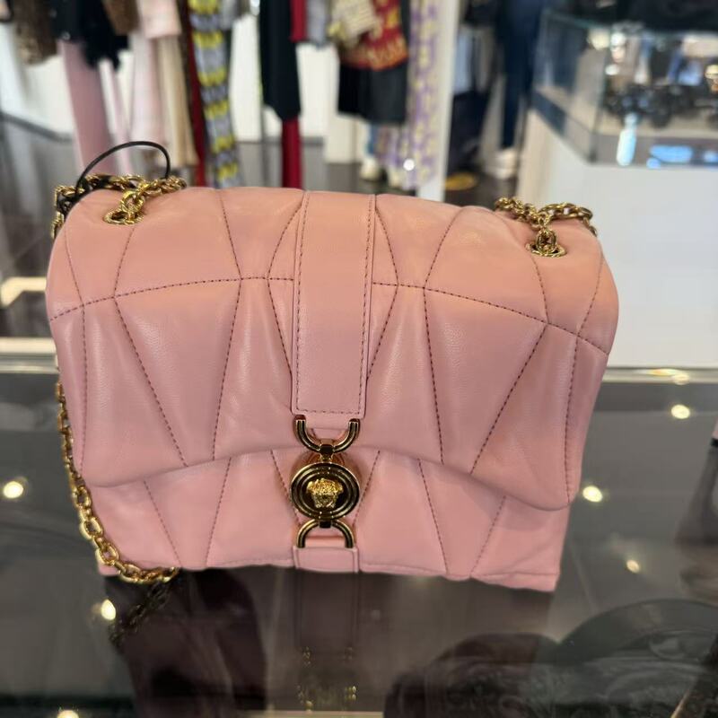 【Big Beauty】(50% Off 5400) 5/2 Versace Women's Bag Medusa Chain Shoulder Crossbody Bag Large Size 【Big Beauty】(50% Off 5400) 5/2 Versace Women's Bag Medusa Chain Shoulder Crossbody Bag Large Size