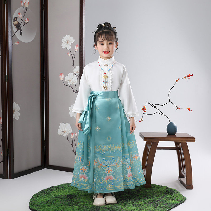 柯柯鼠童装汉服