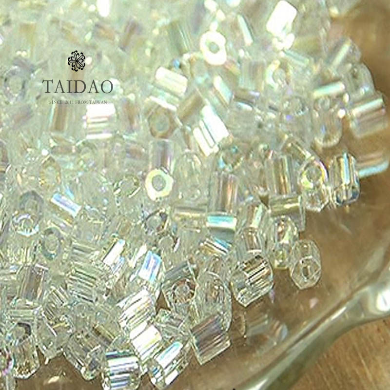 Taiwan 6-2 multicolor 10 grams DIY handmade material 2MM hexagonal core dyed core fabric core rice bead wedding tube bead