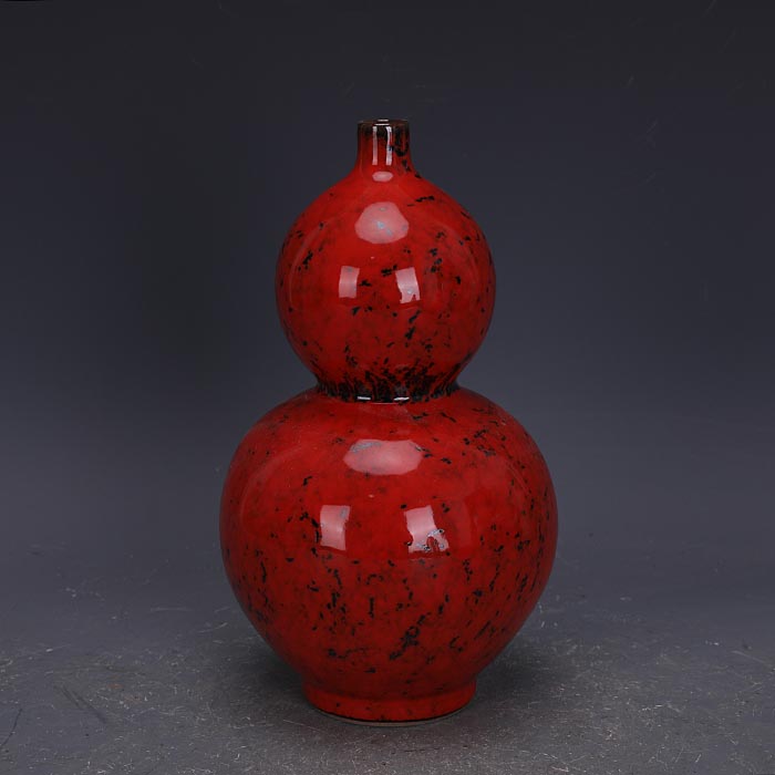 Great Qing Yongzheng Yongzheng Kiln Porcelain Stove Jun Kilo Kiln Change Gourd Bottle For Old Imitation Ancient Porcelain Ancient Play Antique Collection Retro Swing Piece