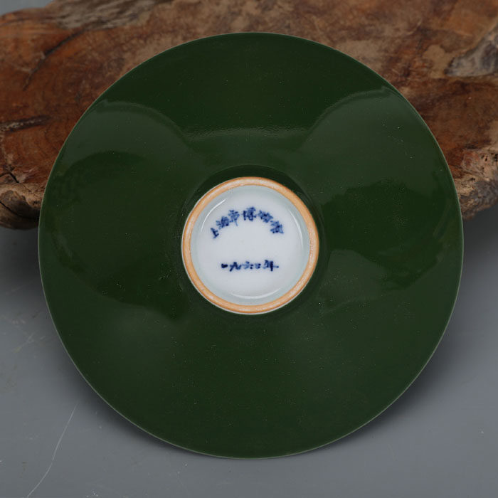 中国美術品、青瓷貫耳瓶、宋代官窑。美品貴重珍品。 宋瓷器南宋官窑粉青釉贯耳瓶仿古瓷器古董古玩宋代