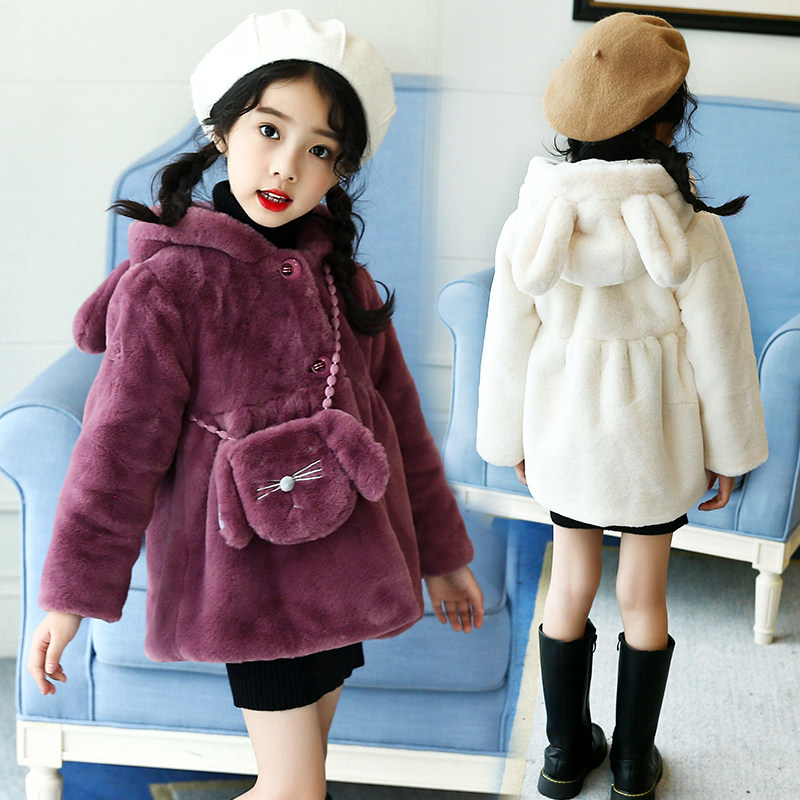 Girls' coat 2022 new autumn and winter children's middle-aged children's thickened quilted imitation fur cotton clothing foreign style wool sweater tide