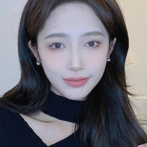 Temperament exquisite small pearl earrings niche design earrings Korea net red earrings advanced new earrings