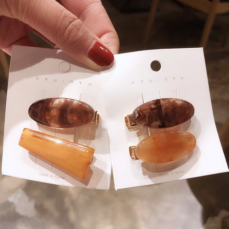 South Korea's Dongdaemun with the same hair accessories retro simple contrast color resin net red BB clip bangs clip edge clip adult hair accessories