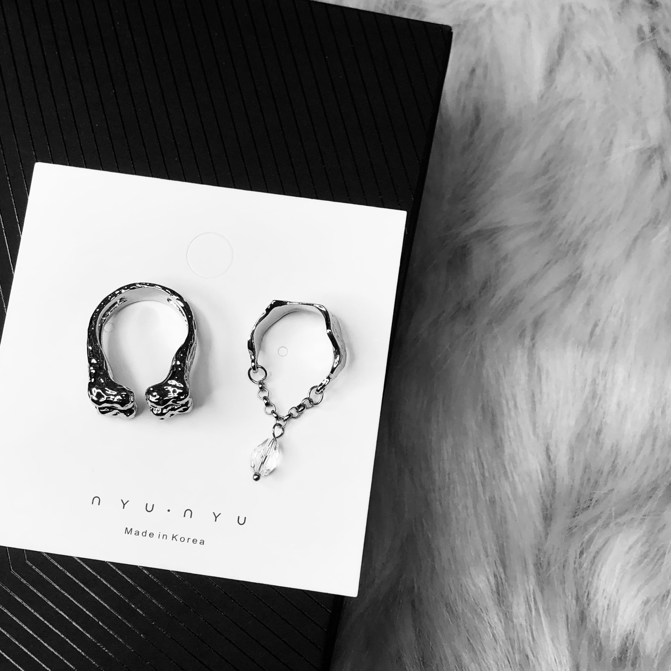 Retro cold wind irregular texture tin foil paper pattern open ring female Japan and South Korea ins net red personality food ring