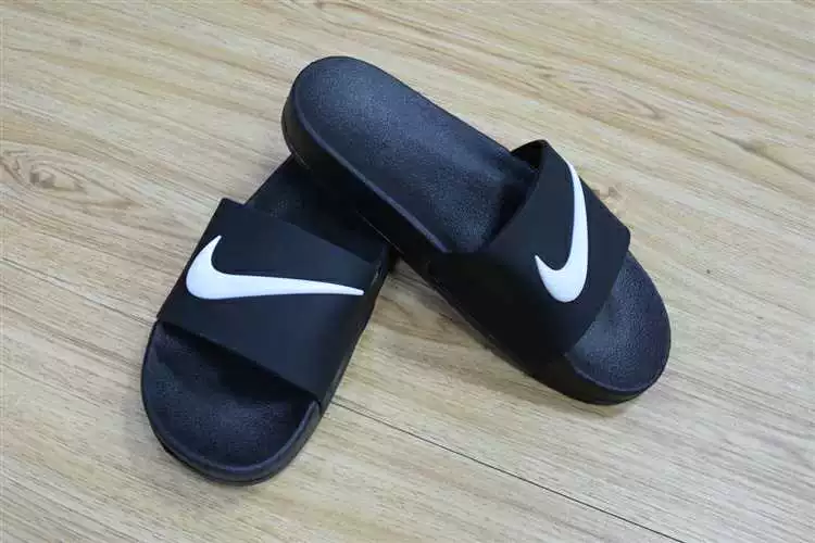 19 mùa hè mới mềm đế mềm chống trơn trượt và dép nam dép đi ngoài trời mặc giản dị nam dép đi biển - Dép dép 