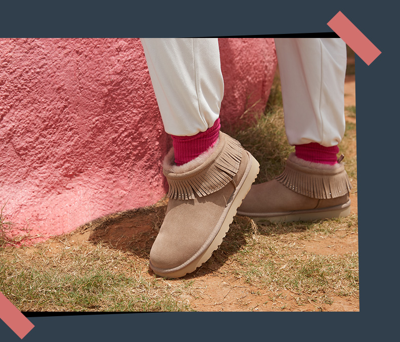 UGG 21年秋季款 流苏水晶 女式短筒雪地靴 1121576  凑单折后￥573.05包邮