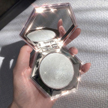 South Koreas sparkling diamond high-gloss matte liquid foundation waterproof and anti-han nose shadow thin face repair volume brightening three-dimensional