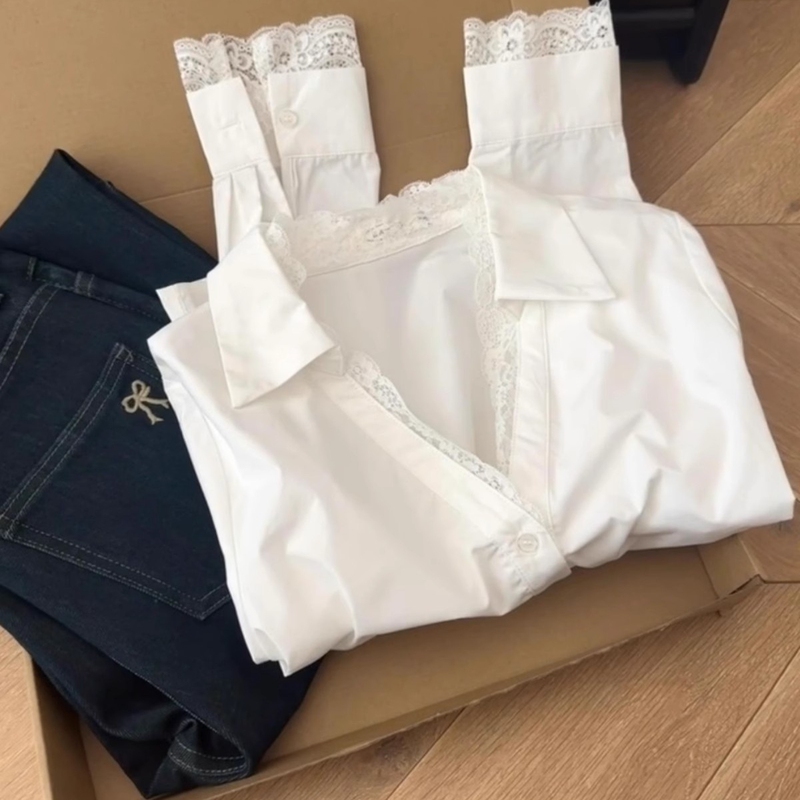 French-Style Lace Patchwork White Shirt for Women, 2026 Spring New Model, Waist-Cinching Slimming Shirt, Unique Top French-Style Lace Patchwork White Shirt for Women, 2026 Spring New Model, Waist-Cinching Slimming Shirt, Unique Top