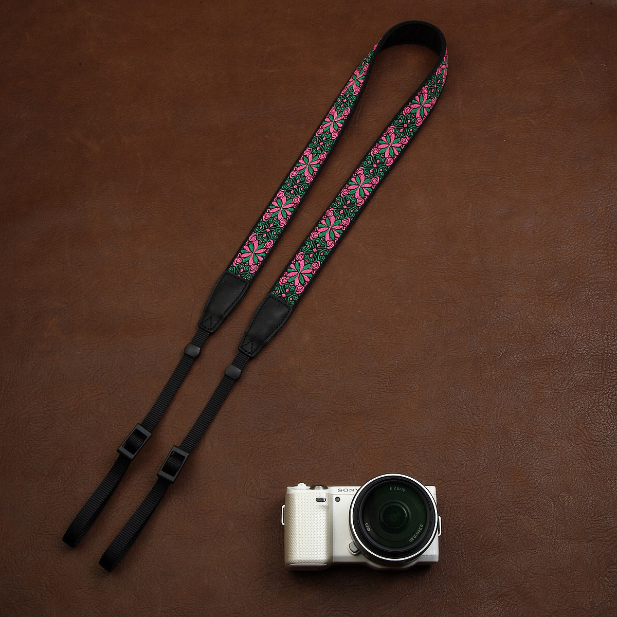 cam-in embroidered series professional camera cuddle bag universal connector cam7556